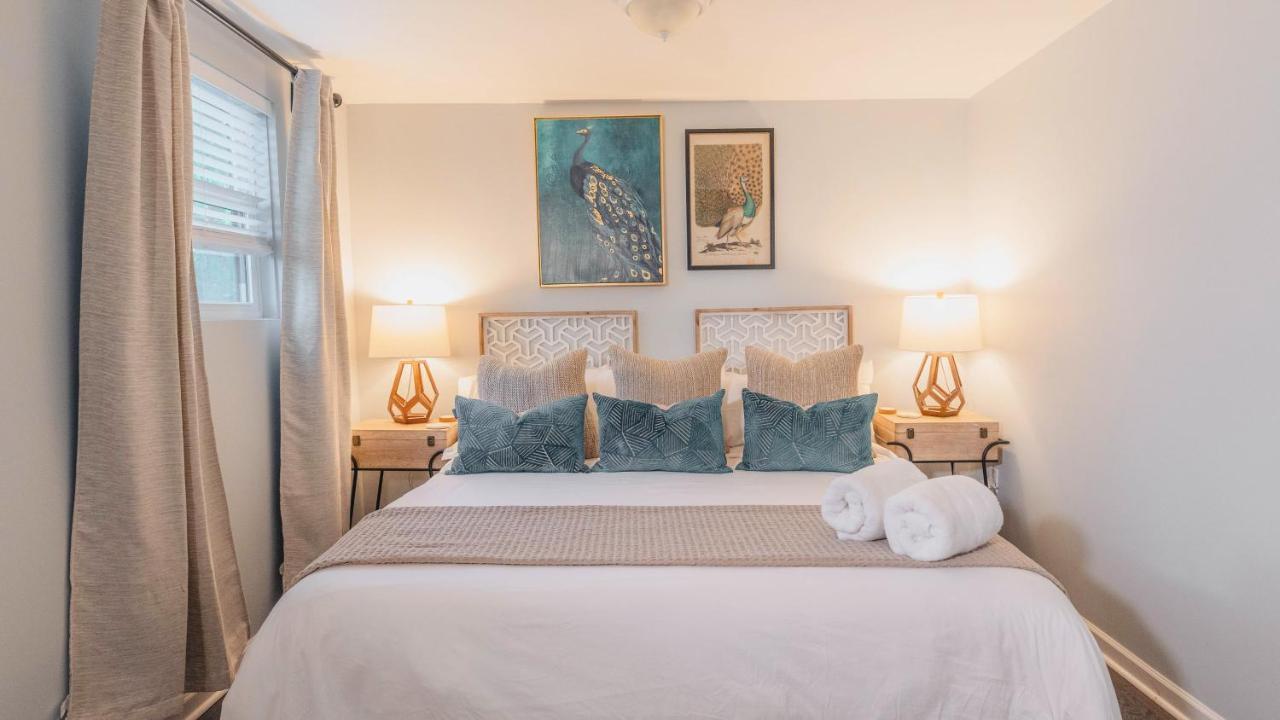 King Bed Open Floorplan In Heart Of Bham Villa Birmingham Bagian luar foto